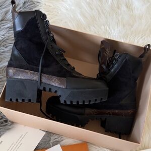 Louis Vuitton
Women's Laureate Platform Desert Boots Suede with Monogram Canvas